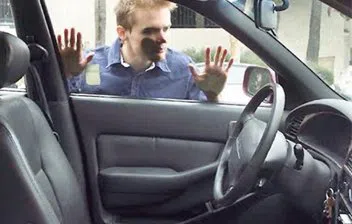 Belmont Locksmith Store Belmont, MA 617-859-6732 - 15a-Keys-Locked-In-Car